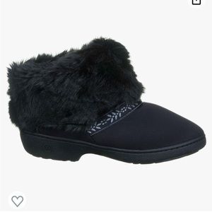 Isotoner Microsuede black Addie ankle Boot with faux fur